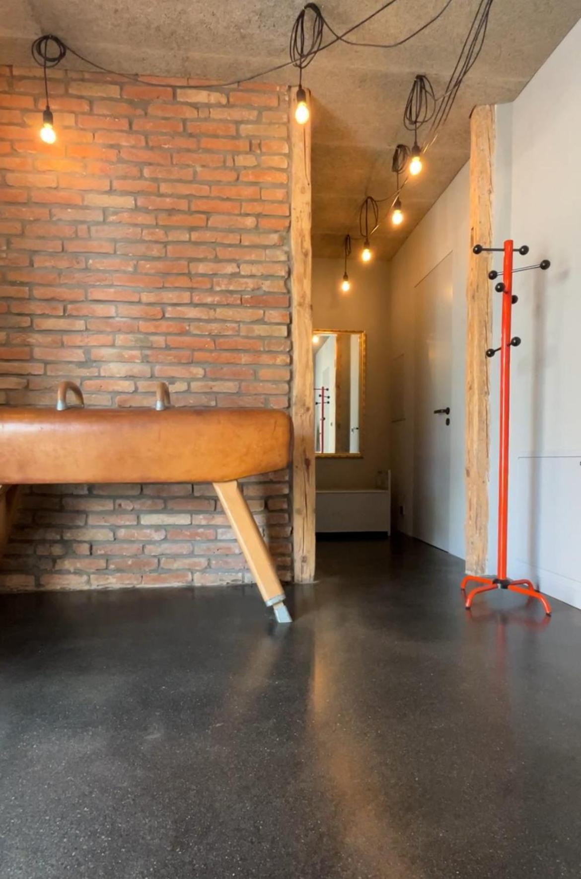 Momai 1891- Moderne Ferienwohnung Maikammer Bagian luar foto